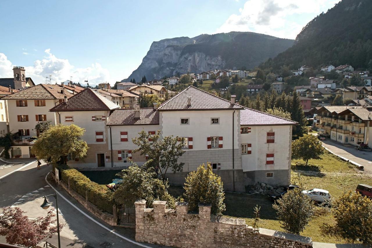 Апартаменты Castello Fai Фай-делла-Паганелла Экстерьер фото