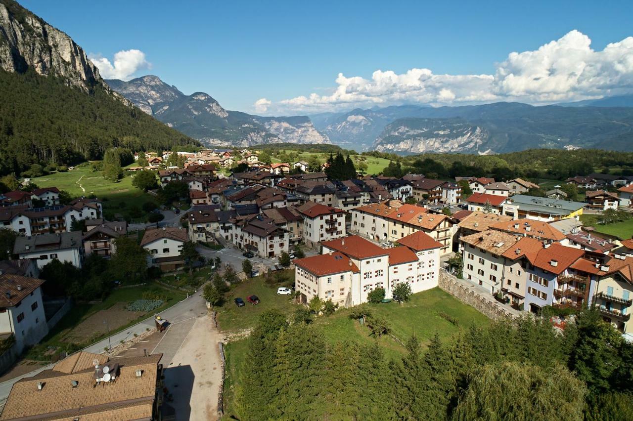 Апартаменты Castello Fai Фай-делла-Паганелла Экстерьер фото